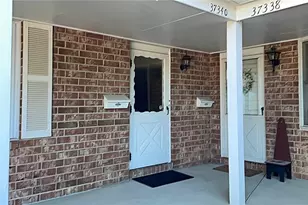 37340 Euclid Ave, Willoughby, OH 44094 - Photo 2
