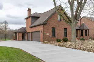 4864 Armandale Ave NW, Canton, OH 44718 - Photo 44