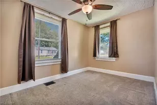 3102 25th St SE, Canton, OH 44707 - Photo 16