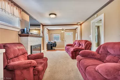 3102 25th Street SE, Canton, OH 44707 - Photo 6