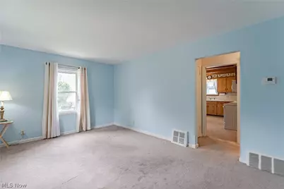 598 Morningview Avenue, Akron, OH 44305 - Photo 4