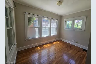 2424 Elm Street, Youngstown, OH 44505 - Photo 6