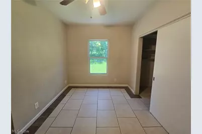 2424 Elm Street, Youngstown, OH 44505 - Photo 14