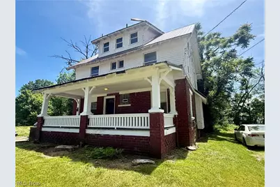 399 W Warren Avenue, Youngstown, OH 44511 - Photo 2