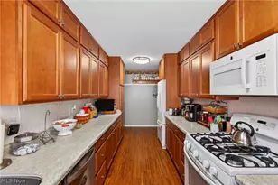 555 Standish St NW, Massillon, OH 44647 - Photo 8