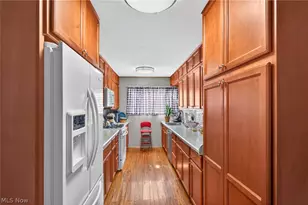 555 Standish St NW, Massillon, OH 44647 - Photo 6