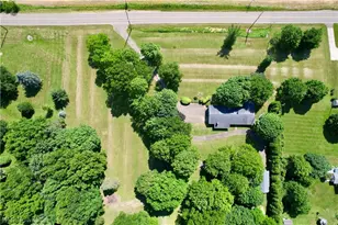 6025 California Ave, Louisville, OH 44641 - Photo 8