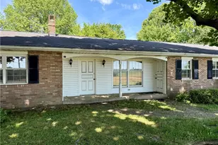 6025 California Ave, Louisville, OH 44641 - Photo 2