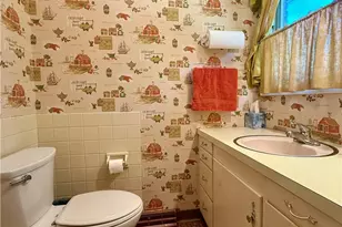6025 California Ave, Louisville, OH 44641 - Photo 16