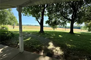 6025 California Ave, Louisville, OH 44641 - Photo 30