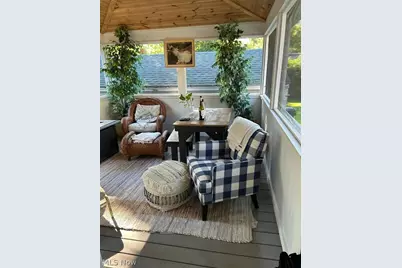 313 Miles Road, Chagrin Falls, OH 44022 - Photo 6