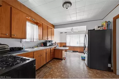 347 E Judson Avenue, Youngstown, OH 44507 - Photo 8