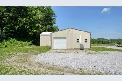 11126 E Pike Road, Cambridge, OH 43725 - Photo 2
