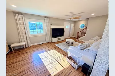 1121 Manor Avenue SW, Canton, OH 44710 - Photo 12