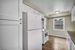 1720 Empire Rd, Wickliffe, OH 44092 - Photo 16