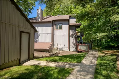 2153 Pinebrook Trail, Cuyahoga Falls, OH 44223 - Photo 18