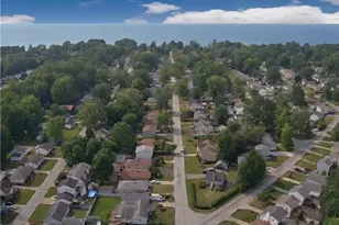 294 Plymouth Rd, Eastlake, OH 44095 - Photo 2