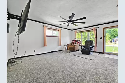 294 Plymouth Road, Eastlake, OH 44095 - Photo 6