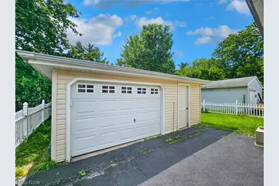 294 Plymouth Road, Eastlake, OH 44095 - Photo 18