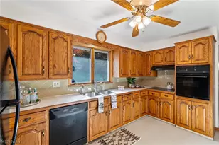 4665 Christman Rd, Akron, OH 44319 - Photo 10