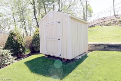 3145 Crestline Drive, Steubenville, OH 43952 - Photo 32