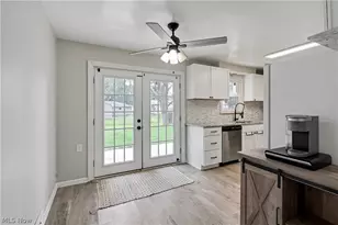 4257 Selkirk Ave, Austintown, OH 44511 - Photo 6