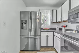 3765 Mercedes Pl, Canfield, OH 44406 - Photo 4