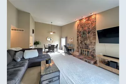7047 Bristlewood Drive, Concord Twp, OH 44077 - Photo 10
