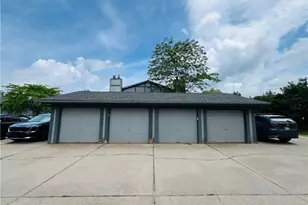 7047 Bristlewood Dr, Concord Twp, OH 44077 - Photo 6