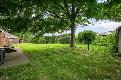 3816 Root Avenue NE, Canton, OH 44705 - Photo 36