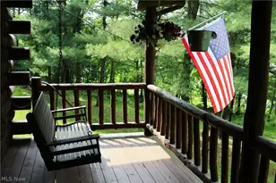 5906 Schilling Hill Rd NW, New Philadelphia, OH 44663 - Photo 4