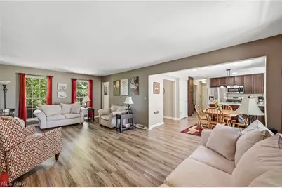 2009 Deer Meadow Boulevard, Streetsboro, OH 44241 - Photo 8