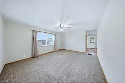 1010 1/2 Poplar Avenue, Belpre, OH 45714 - Photo 16