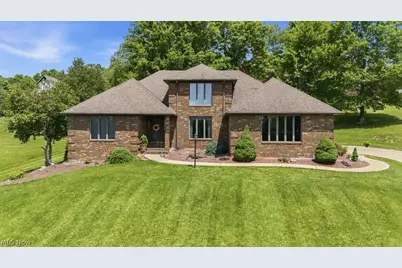 715 Oxbow Road, Belpre, OH 45714 - Photo 2