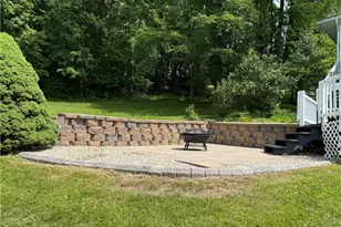 2187 Golfview Dr NE, New Philadelphia, OH 44663 - Photo 20