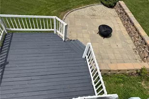 2187 Golfview Dr NE, New Philadelphia, OH 44663 - Photo 6