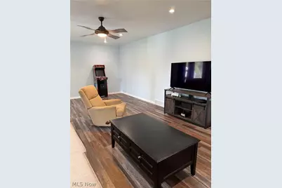 2187 Golfview Drive NE, New Philadelphia, OH 44663 - Photo 18