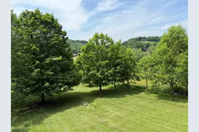 2187 Golfview Drive NE, New Philadelphia, OH 44663 - Photo 4