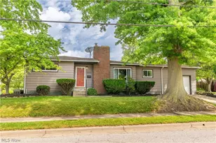 1925 Quayle Dr, Akron, OH 44312 - Photo 2