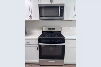 120 E 32nd Street, Lorain, OH 44055 - Photo 10
