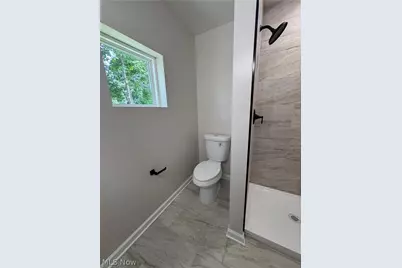 120 E 32nd Street, Lorain, OH 44055 - Photo 18