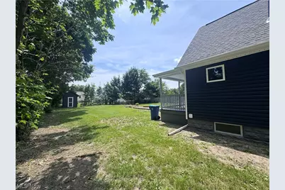 120 E 32nd Street, Lorain, OH 44055 - Photo 32