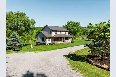 7334 Cement Bridge Road NW, Dundee, OH 44624 - Photo 4