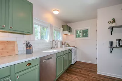 1033 N State Street, Painesville, OH 44077 - Photo 2
