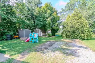 1033 N State St, Painesville, OH 44077 - Photo 22