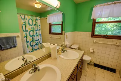 5475 Parks Avenue NE, Louisville, OH 44641 - Photo 26