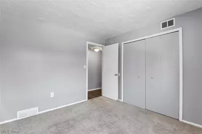 12029 Clifton Boulevard #204, Oakwood, OH 44107 - Photo 14