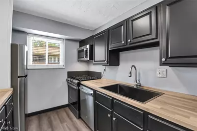 12029 Clifton Boulevard #204, Oakwood, OH 44107 - Photo 12