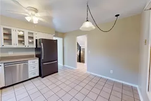 824 S Chillicothe Rd, Aurora, OH 44202 - Photo 10