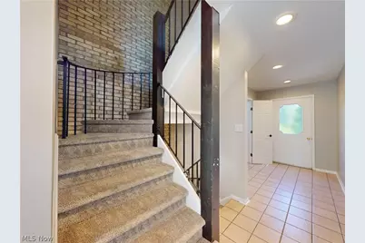 824 S Chillicothe Road #14, Aurora, OH 44202 - Photo 12